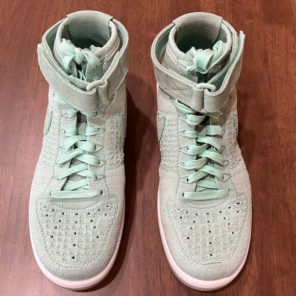 Nike Air Force 1 Ultra Flyknit Mid Enamel Green Women’s 7.5 Lightweight Sneakers - Picture 11 of 14